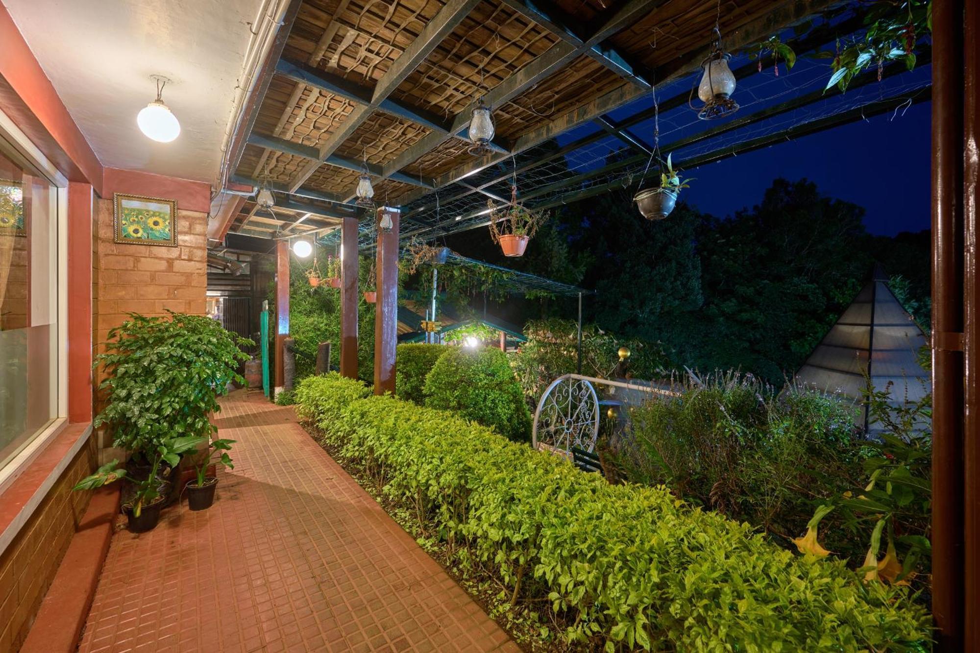 De Rock Jungle Living Resort Coonoor Dış mekan fotoğraf