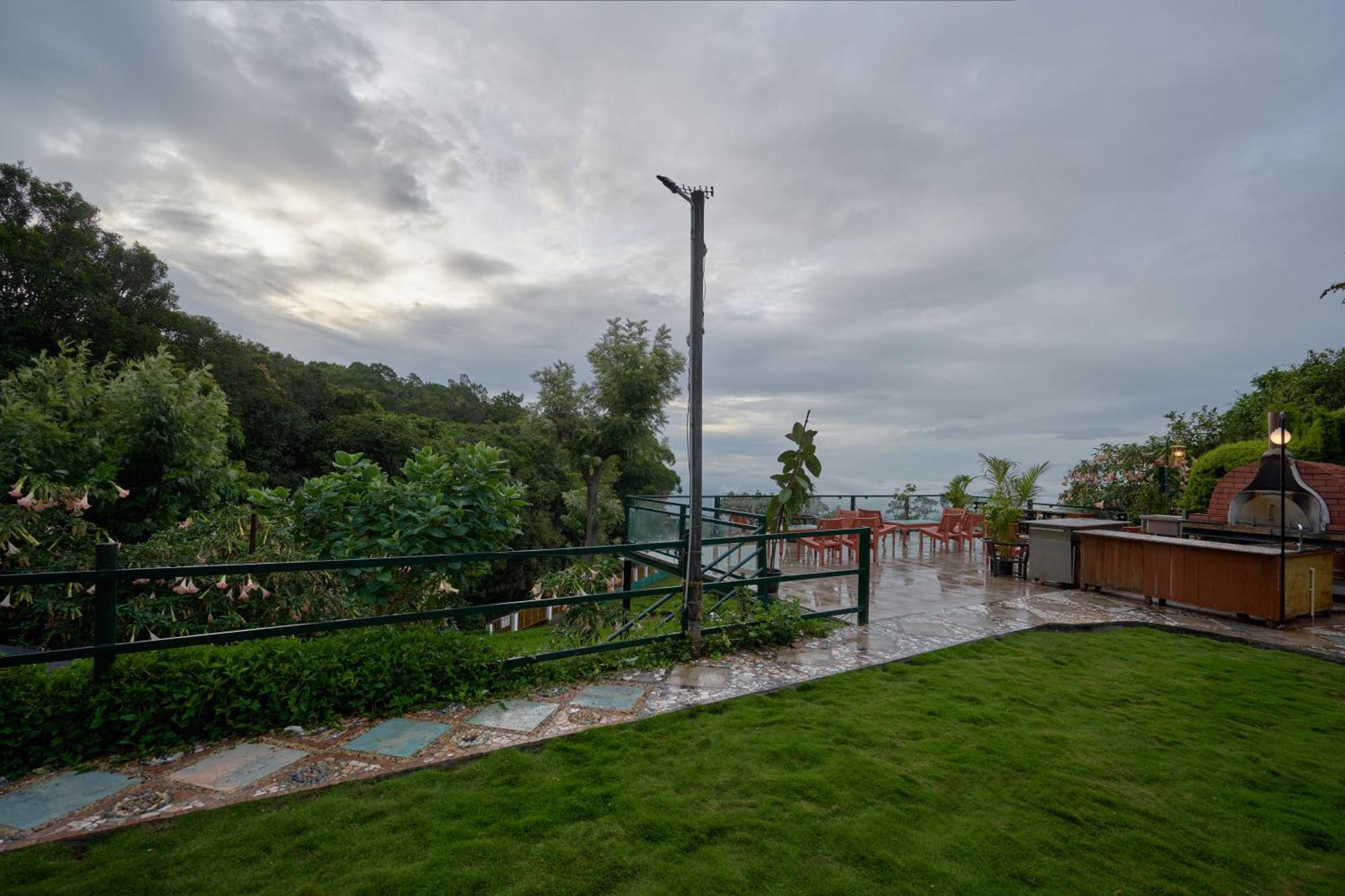 De Rock Jungle Living Resort Coonoor Dış mekan fotoğraf